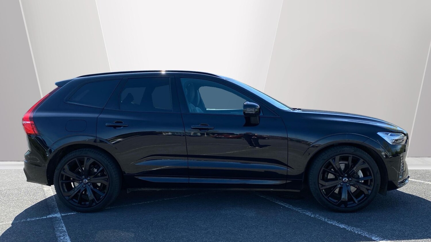 Used Volvo XC60 2025 for sale - 78224025: Photo 3