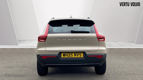 Used Volvo XC40 2025 for sale - 75596096: Photo 13