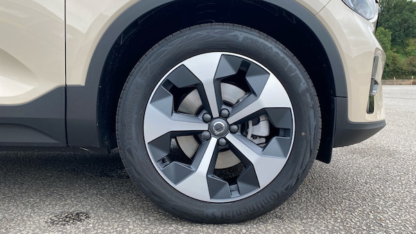 Used Volvo XC40 2025 for sale - 75596096: Photo 16