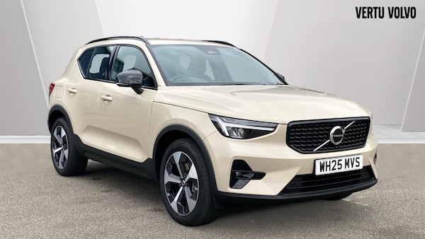 Used Volvo XC40 2025 for sale - 75596096: Photo 1