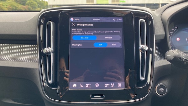 Used Volvo XC40 2025 for sale - 75596096: Photo 34
