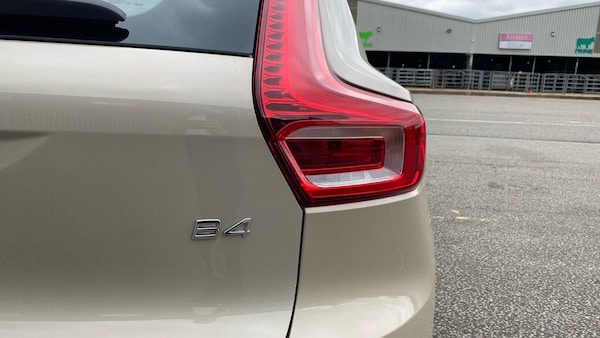 Used Volvo XC40 2025 for sale - 75596096: Photo 44