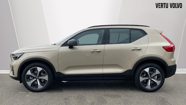Used Volvo XC40 2025 for sale - 75596096: Photo 8