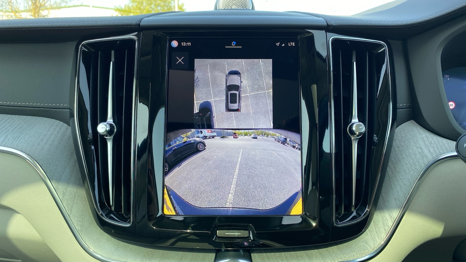 Used Volvo XC60 2024 for sale - 78180157: Photo 26