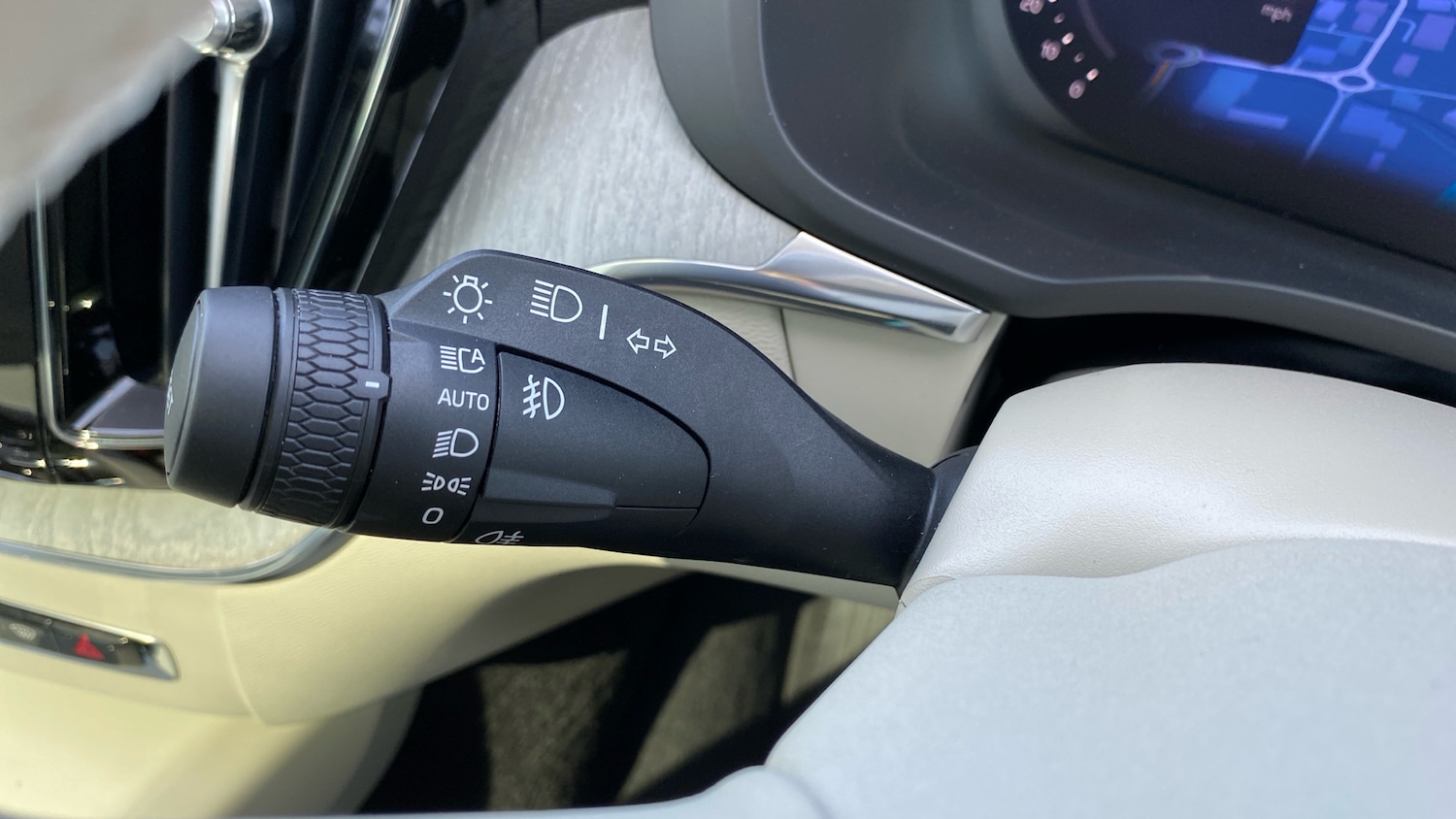 Used Volvo XC60 2024 for sale - 78180157: Photo 33