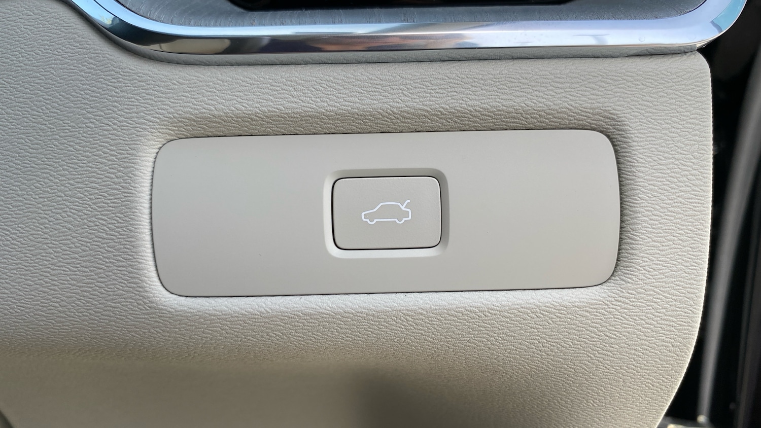 Used Volvo XC60 2024 for sale - 78180157: Photo 37