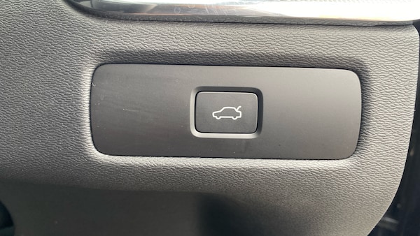 Used Volvo XC60 2024 for sale - 75250311: Photo 40