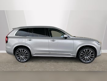 Used Volvo XC90 2025 for sale - 76796841: Photo