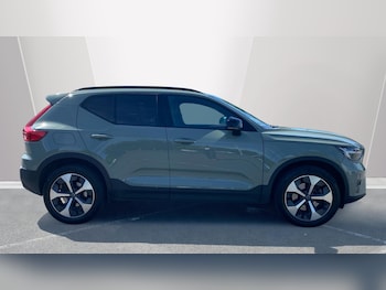 Used Volvo XC40 2024 for sale - 79082395: Photo