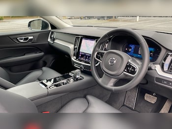 Used Volvo V60 2025 for sale - 78359825: Photo