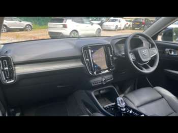 Used Volvo XC40 2024 for sale - 75077139: Photo