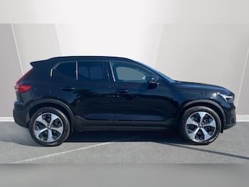 Used Volvo XC40 2025 for sale - 79524839: Photo