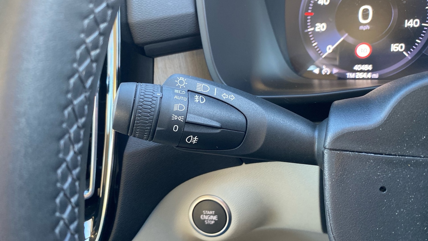 Used Volvo XC40 2022 for sale - 77207345: Photo 17