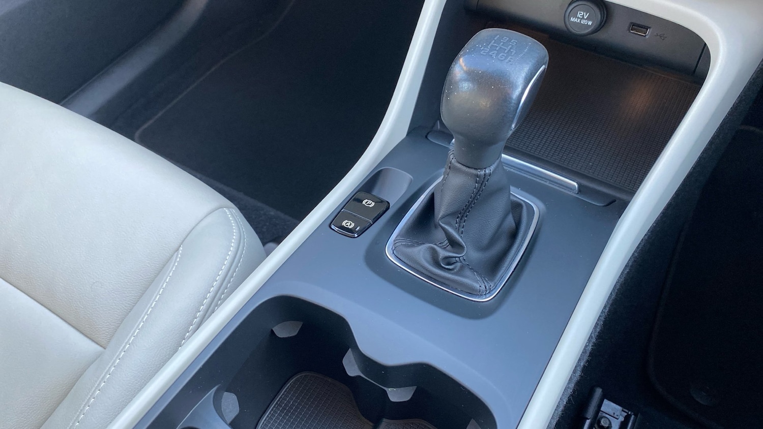 Used Volvo XC40 2022 for sale - 77207345: Photo 23