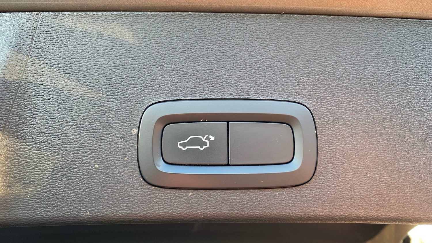 Used Volvo XC40 2022 for sale - 77207345: Photo 26