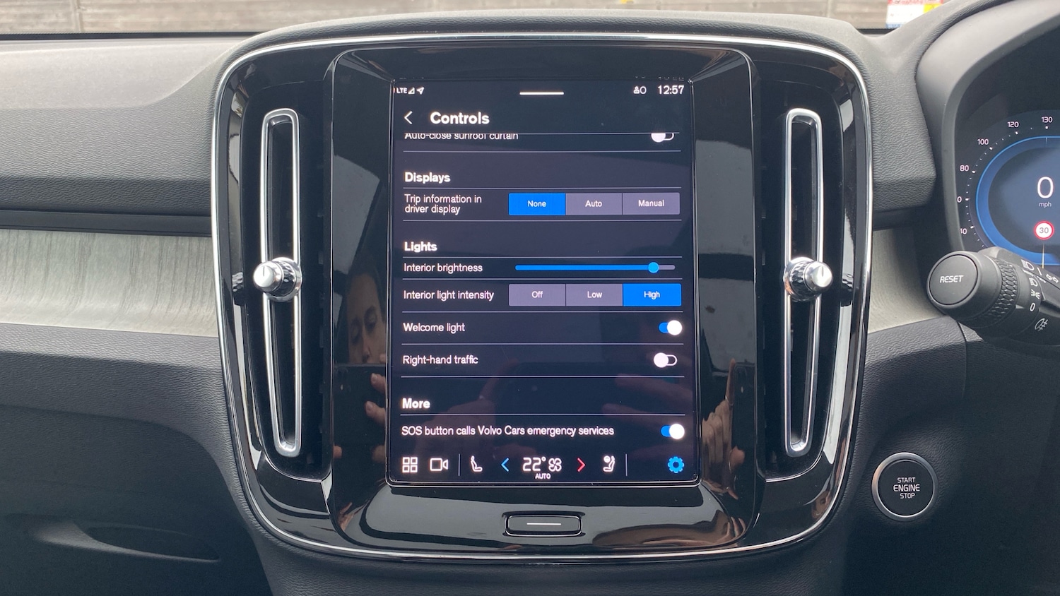 Used Volvo XC40 2024 for sale - 76653286: Photo 41