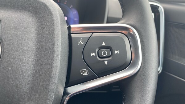 Used Volvo XC40 2023 for sale - 75241738: Photo 19