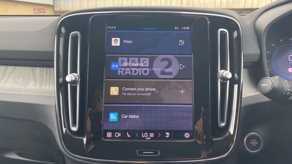 Used Volvo XC40 2023 for sale - 75241738: Photo 21