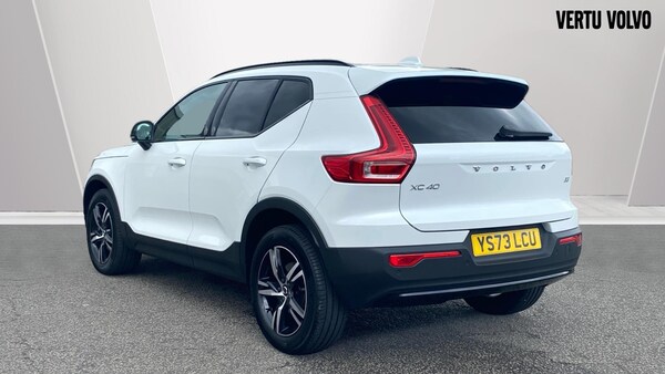 Used Volvo XC40 2023 for sale - 75241738: Photo 2
