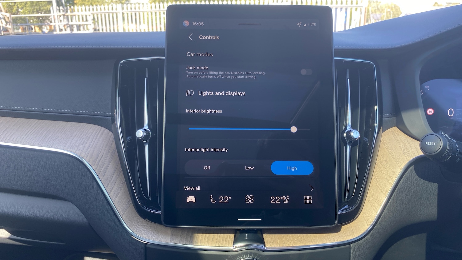 Used Volvo XC60 2025 for sale - 77465564: Photo 32