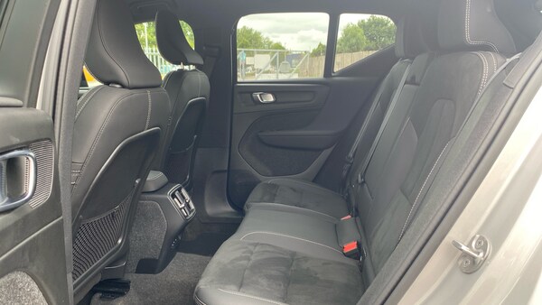 Used Volvo XC40 2024 for sale - 75304399: Photo 10