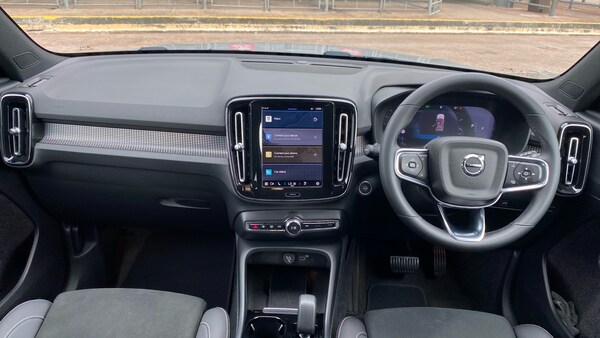 Used Volvo XC40 2024 for sale - 75304399: Photo 20