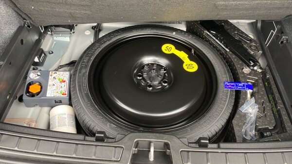 Used Volvo XC40 2024 for sale - 75304399: Photo 43