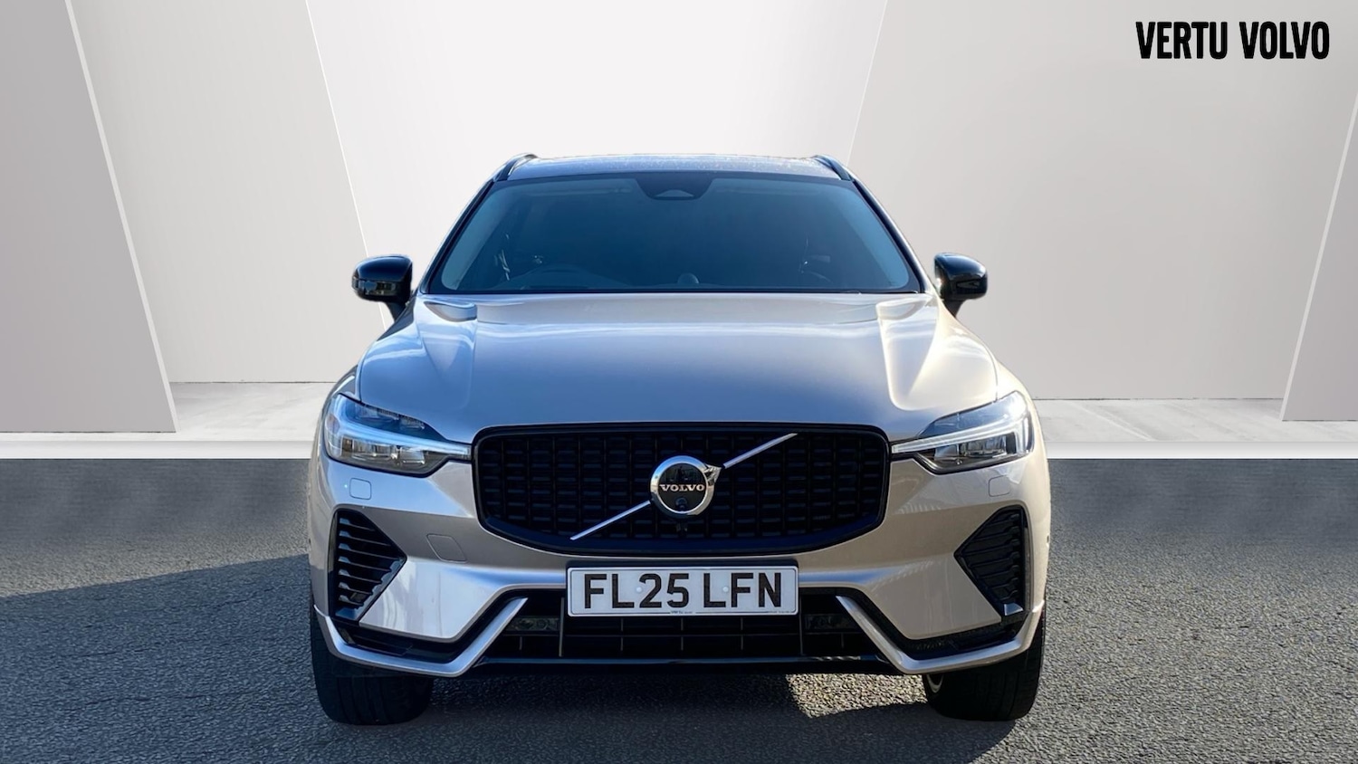 Used Volvo XC60 2025 for sale - 77462332: Photo 12