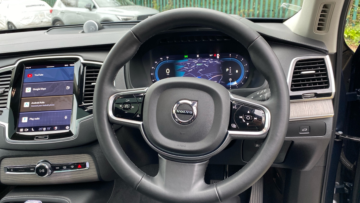 Used Volvo XC90 2023 for sale - 78155276: Photo 10