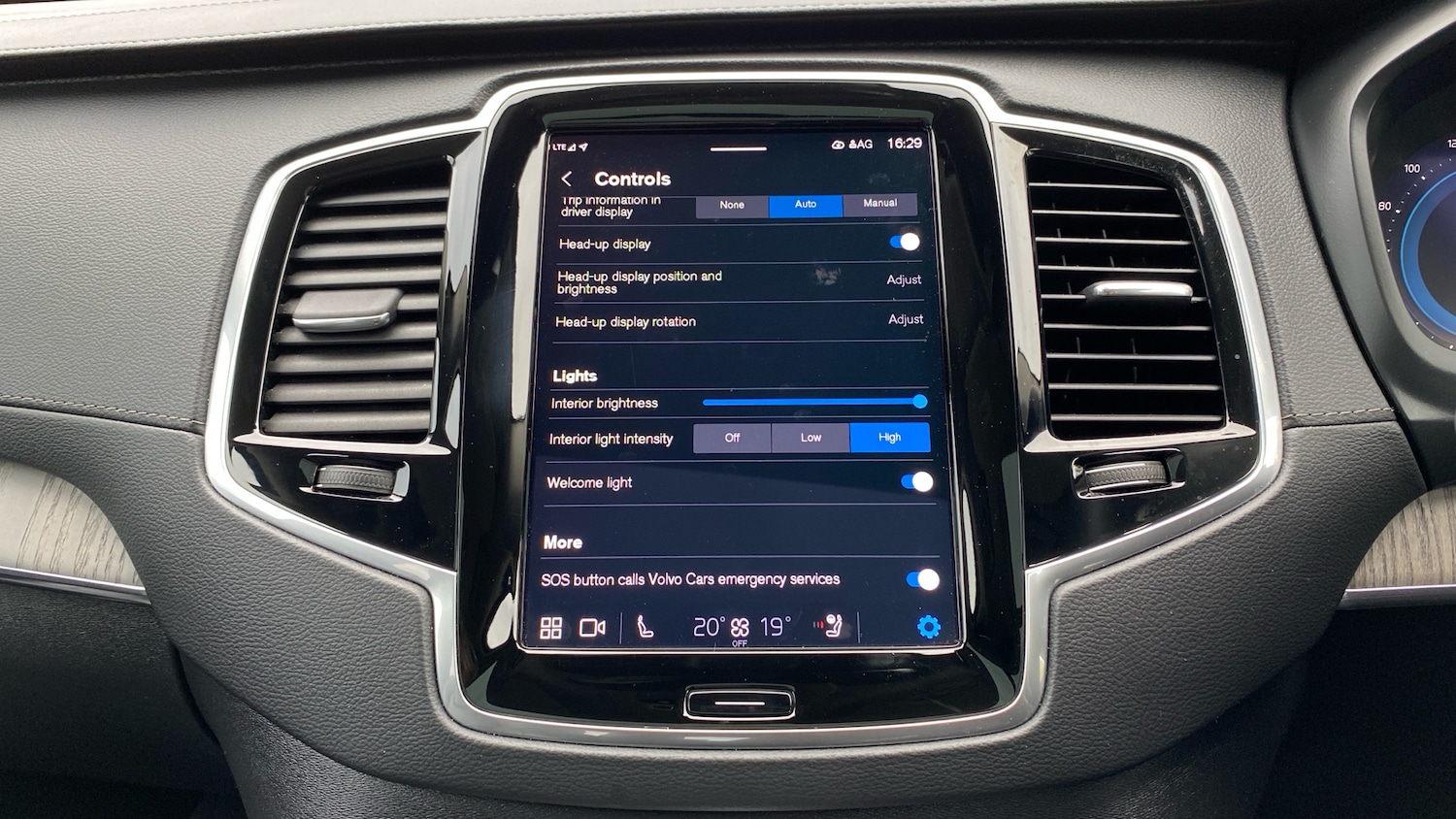 Used Volvo XC90 2023 for sale - 78155276: Photo 24