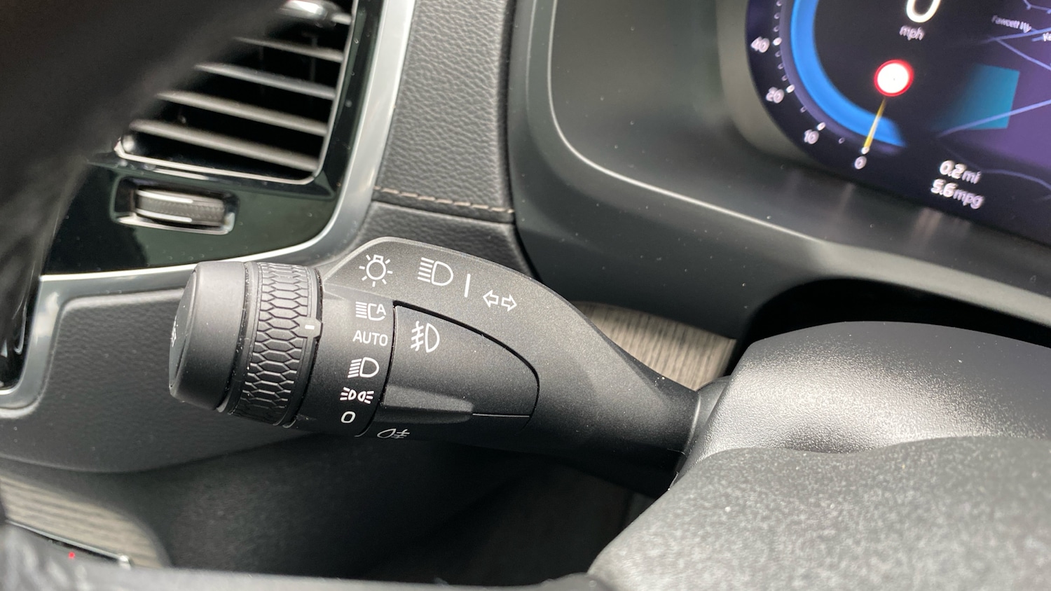 Used Volvo XC90 2023 for sale - 78155276: Photo 30