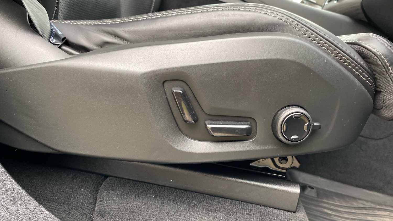 Used Volvo XC90 2023 for sale - 78155276: Photo 36