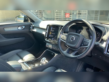 Used Volvo XC40 2021 for sale - 79331087: Photo