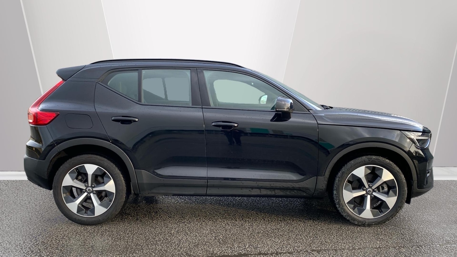 Used Volvo XC40 2024 for sale - 77687894: Photo 3
