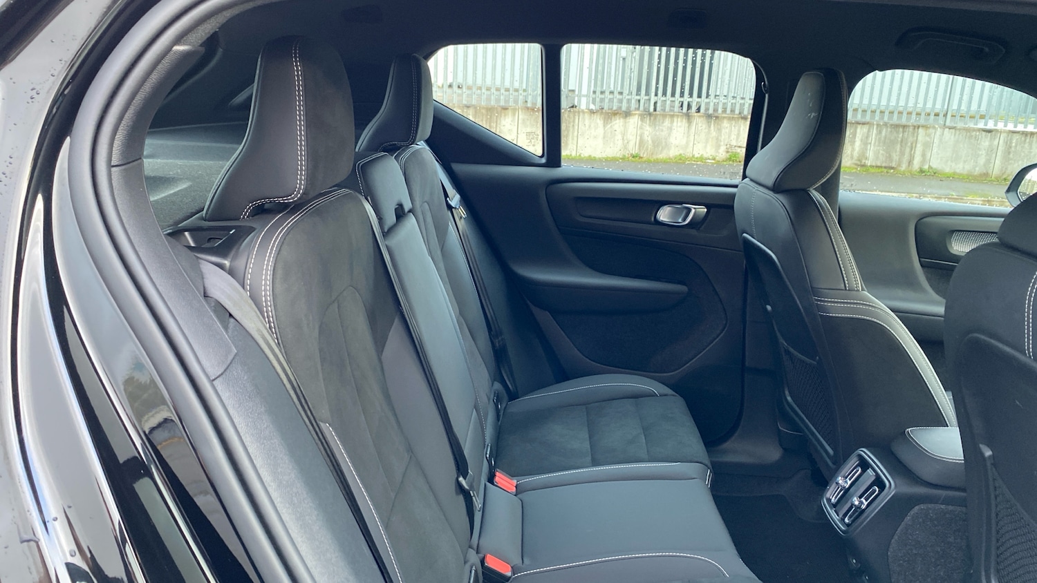 Used Volvo XC40 2024 for sale - 77687894: Photo 6