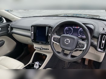 Used Volvo XC40 2020 for sale - 77325954: Photo