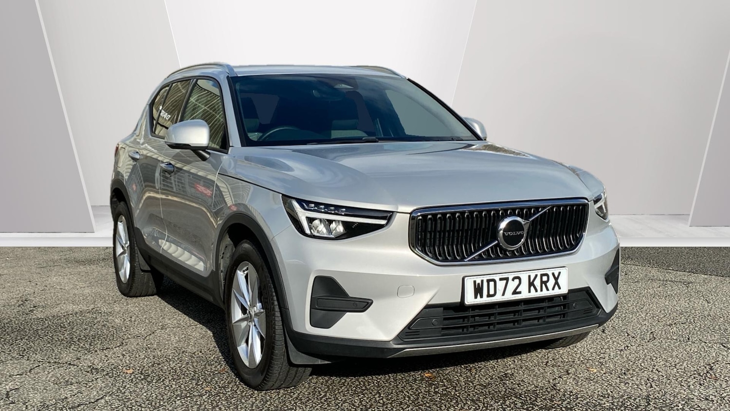 Used Volvo XC40 2023 for sale - 76653251: Photo 1
