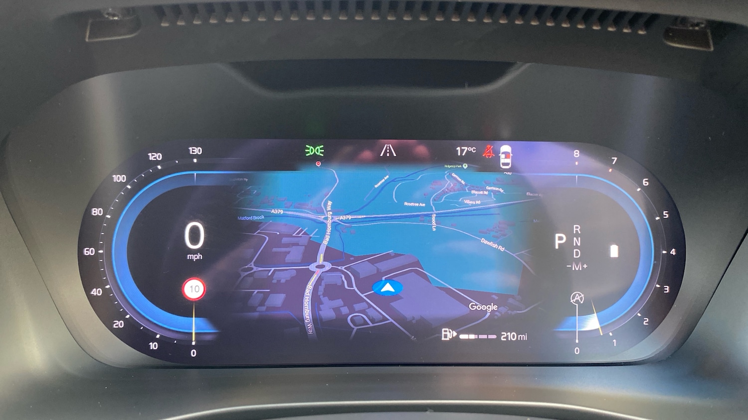 Used Volvo XC40 2023 for sale - 76653251: Photo 11