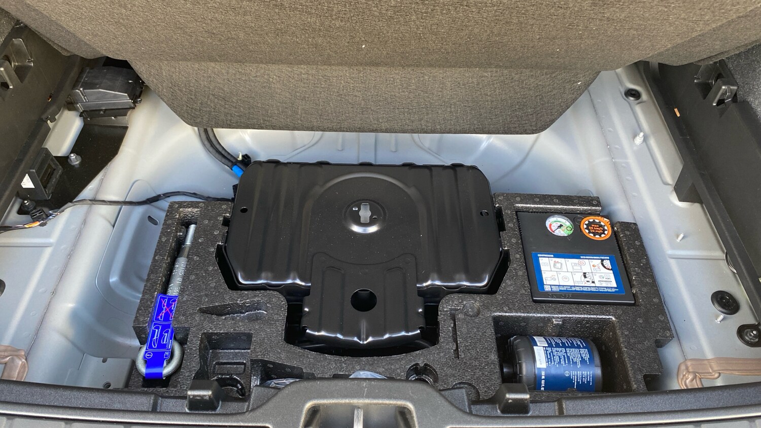 Used Volvo XC40 2023 for sale - 76653251: Photo 36