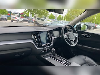 Used Volvo XC60 2020 for sale - 77851200: Photo