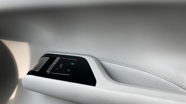 Used Volvo EX90 2025 for sale - 75515012: Photo 25