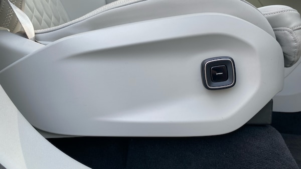 Used Volvo EX90 2025 for sale - 75515012: Photo 45