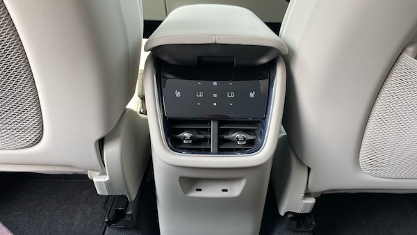 Used Volvo EX90 2025 for sale - 75515012: Photo 46