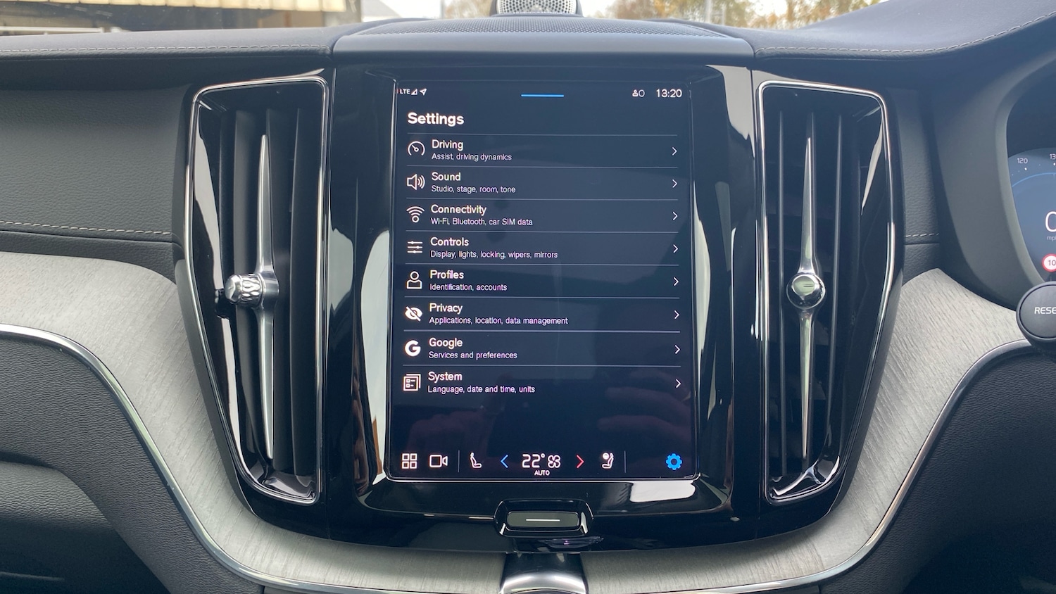 Used Volvo XC60 2025 for sale - 76653257: Photo 29