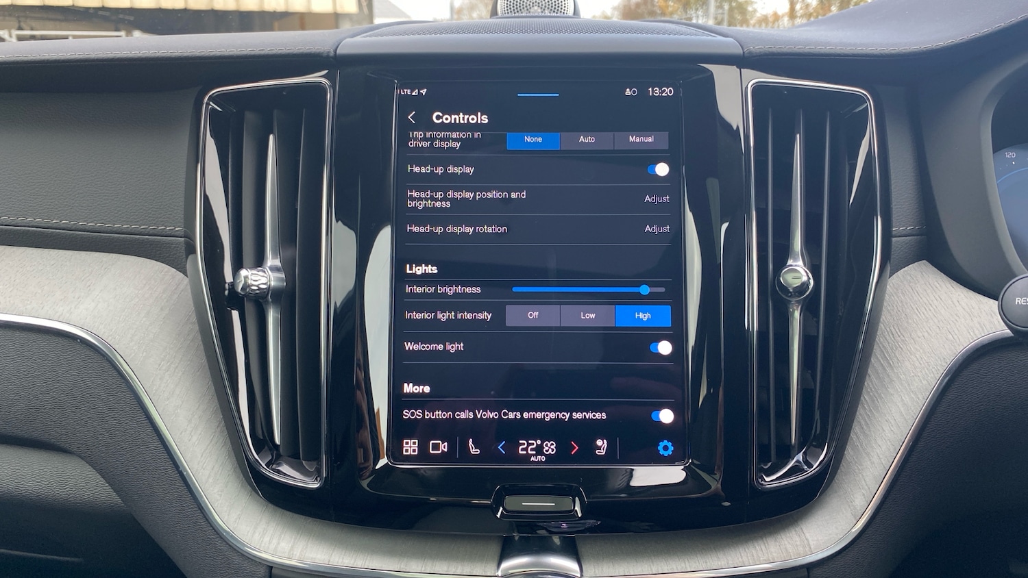 Used Volvo XC60 2025 for sale - 76653257: Photo 34
