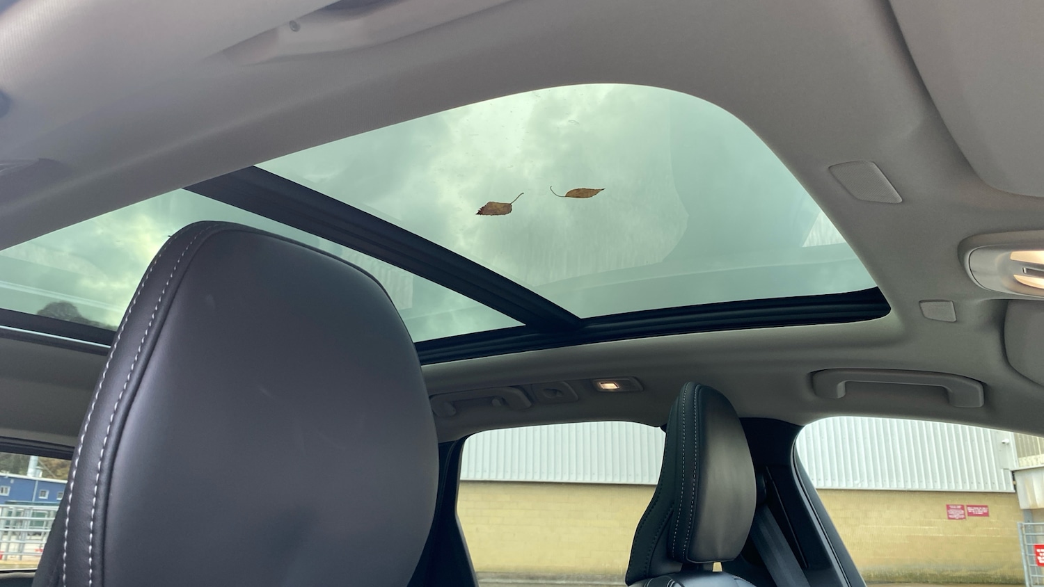 Used Volvo XC60 2025 for sale - 76653257: Photo 38