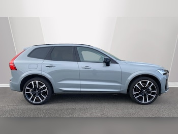 Used Volvo XC60 2025 for sale - 76653257: Photo