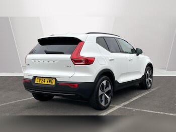 Used Volvo XC40 2024 for sale - 77733008: Photo