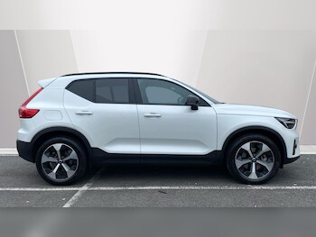 Used Volvo XC40 2024 for sale - 77733008: Photo