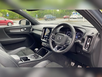 Used Volvo XC40 2021 for sale - 78488910: Photo